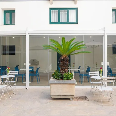 Historico Loft & Palazzo Adragna Xix מלון דירות 3*