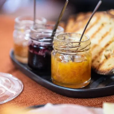 Historico Loft & Palazzo Adragna Xix Ξενοδοχείο με διαμερίσματα Τραπάνι