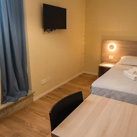 Historico Loft & Palazzo Adragna Xix Aparthotel Trapani