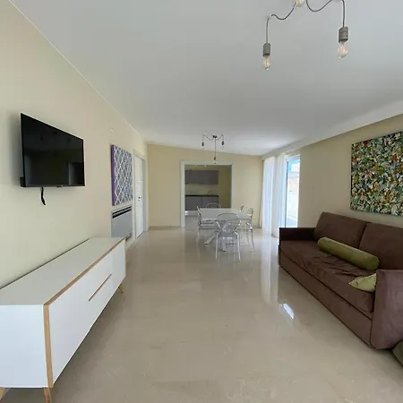 Historico Loft & Palazzo Adragna Xix 4* Τραπάνι