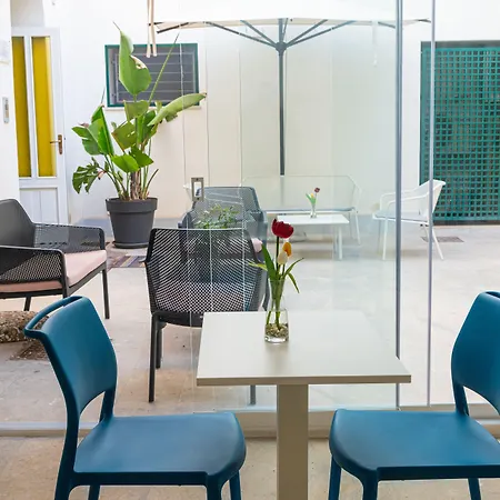 Historico Loft & Palazzo Adragna Xix Ξενοδοχείο με διαμερίσματα 4*