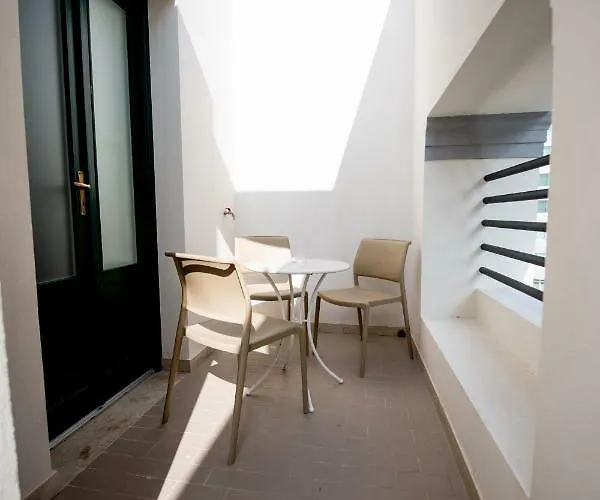 Aparthotel Historico Loft & Palazzo Adragna Xix 4*